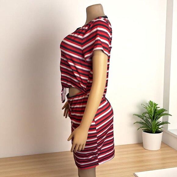 Open Front Stripe Short Used Dress - Picture 4 of 6